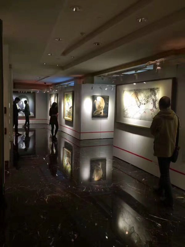 P40无缝挂画展板