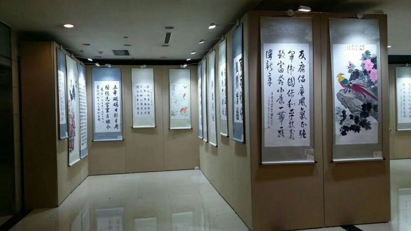 P40无缝挂画展板